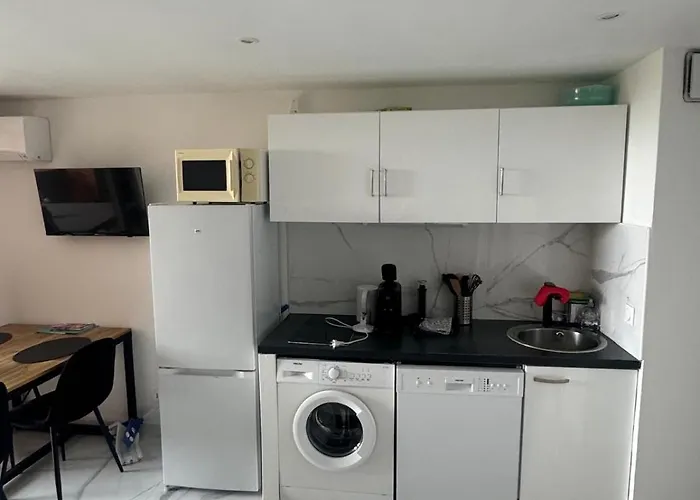 Cap Esterel Vue Et Climatise Apartmán Saint-Raphaël