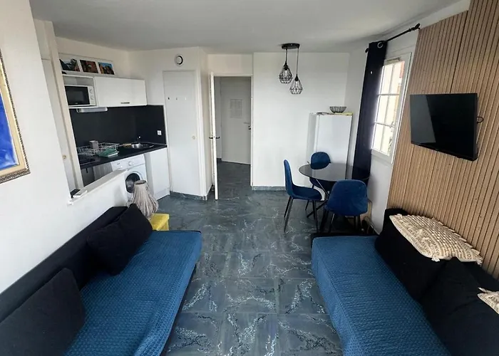 Cap Esterel Vue Et Climatise *