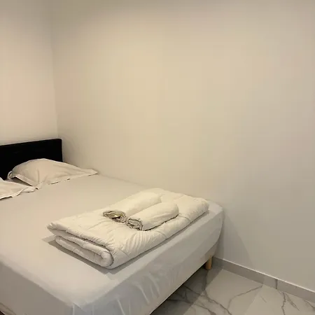 Cap Esterel Vue Et Climatise * Сен-Рафаэль