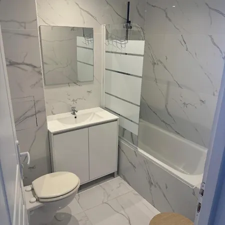 Апартаменты Cap Esterel Vue Et Climatise