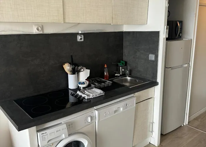 Cap Esterel Vue Et Climatise Saint-Raphaël